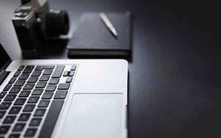 爱游戏体育APP下载-_青春校园运动会：暑假热血青春_，校运会青春文案